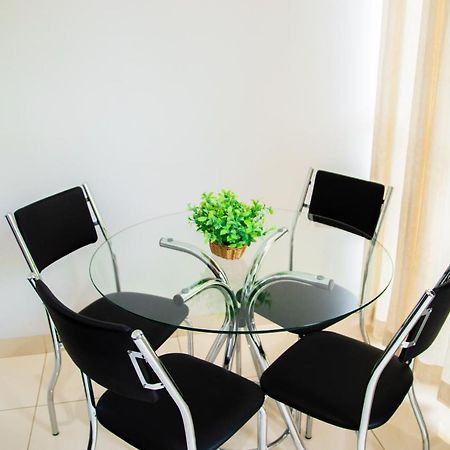 Apartamento Novo E Completo No Centro De Palmas C/ Internet Exteriör bild